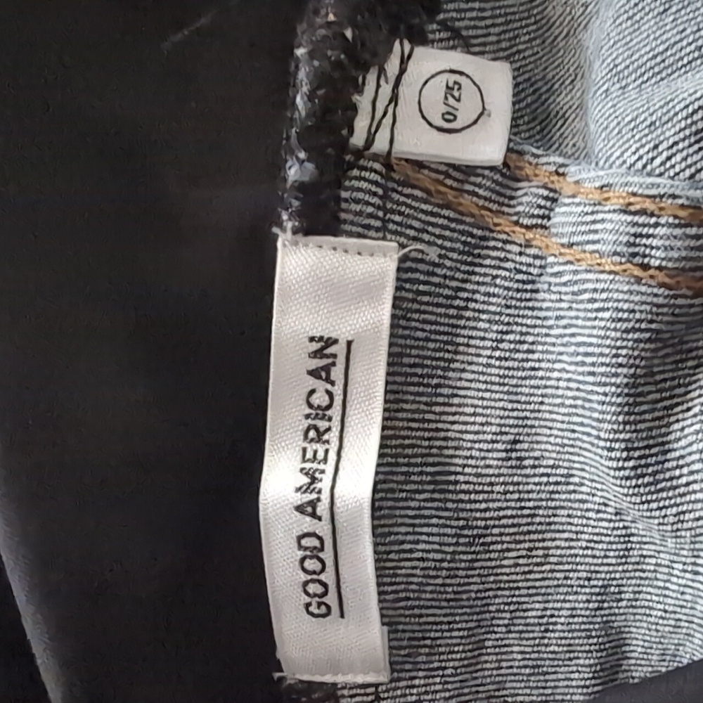 Maternity Good American Dark Blue Ankle Jeans. - Picture 5 of 5